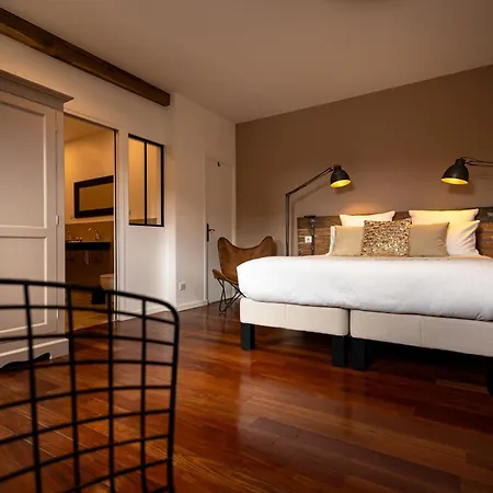 L'Atelier Des Magnolias Bed & Breakfast Aumont-en-Halatte Exterior photo
